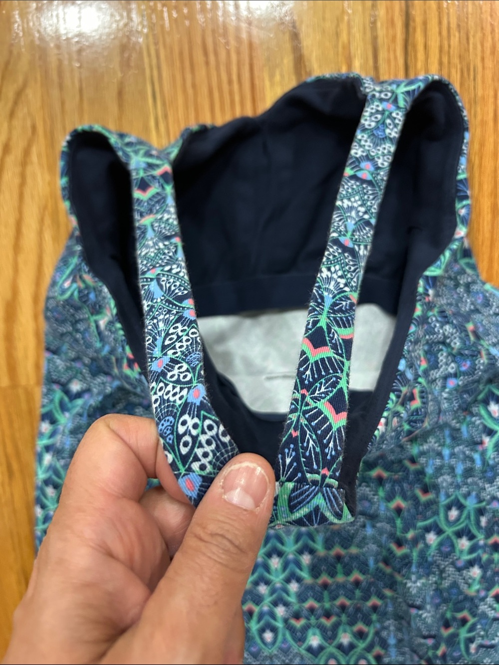 Patagonia Blue and Teal Patterned Racerback Tank - Picture 5 of 6